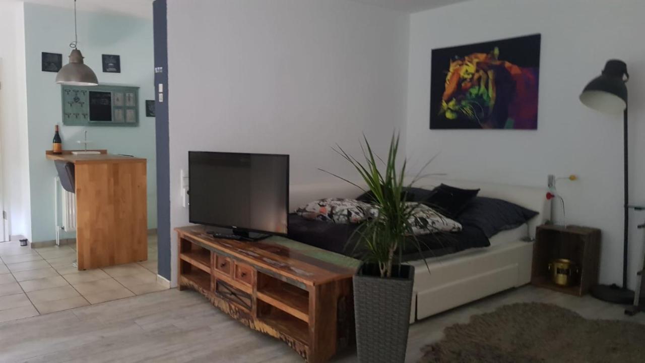 Zuhause In Grafrath Apartamento Solingen Exterior foto
